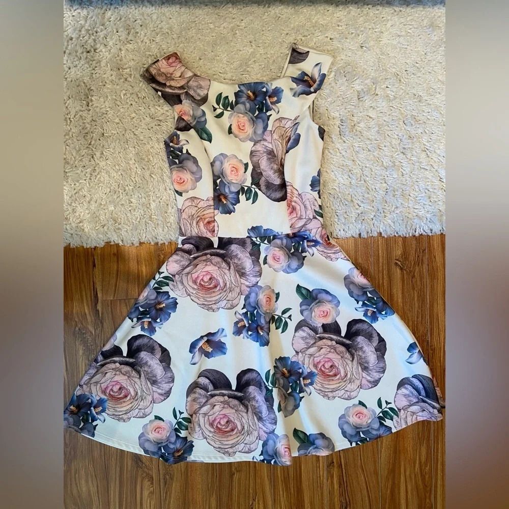 Floral dress